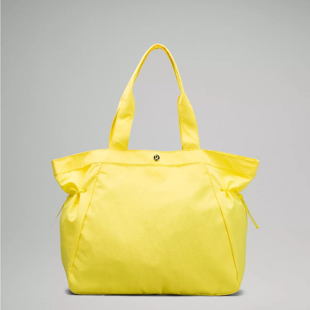Lululemon Side-Cinch Shopper Bag | Yellow